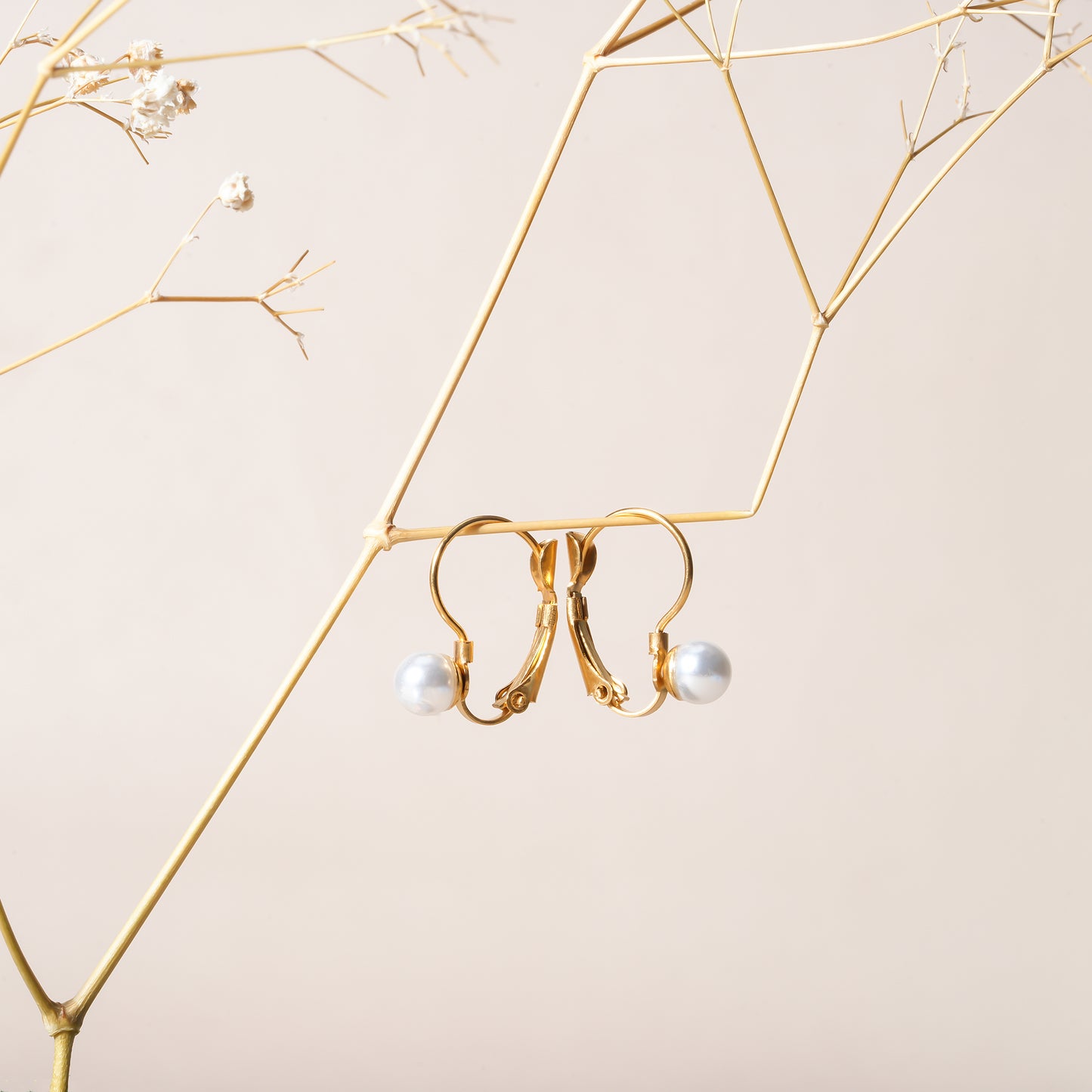 Minimalist Pearl Hoop Earrings