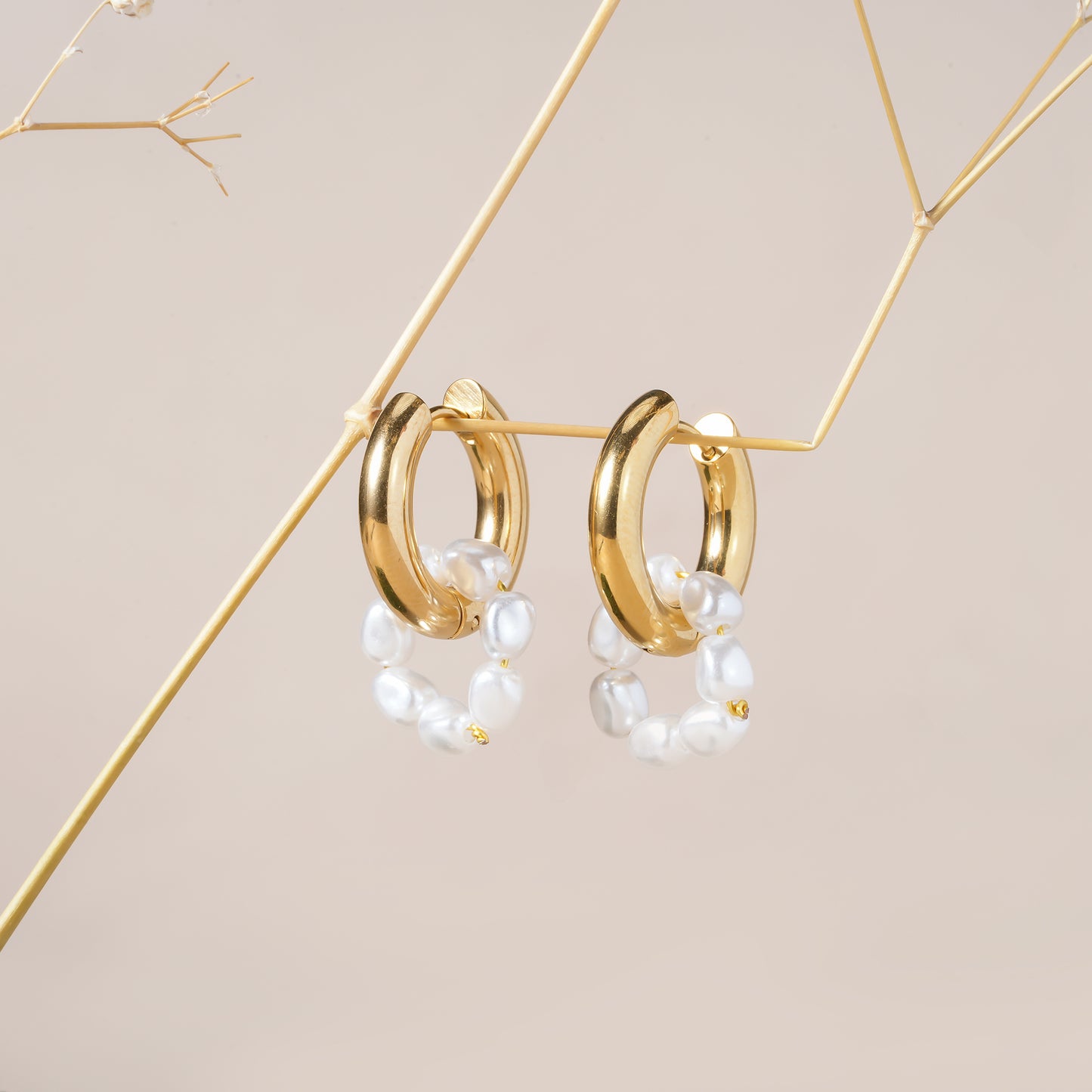 Pearl Gold Hoop Earrings