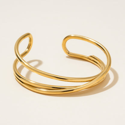 Elegant Gold Adjustable Bracelet