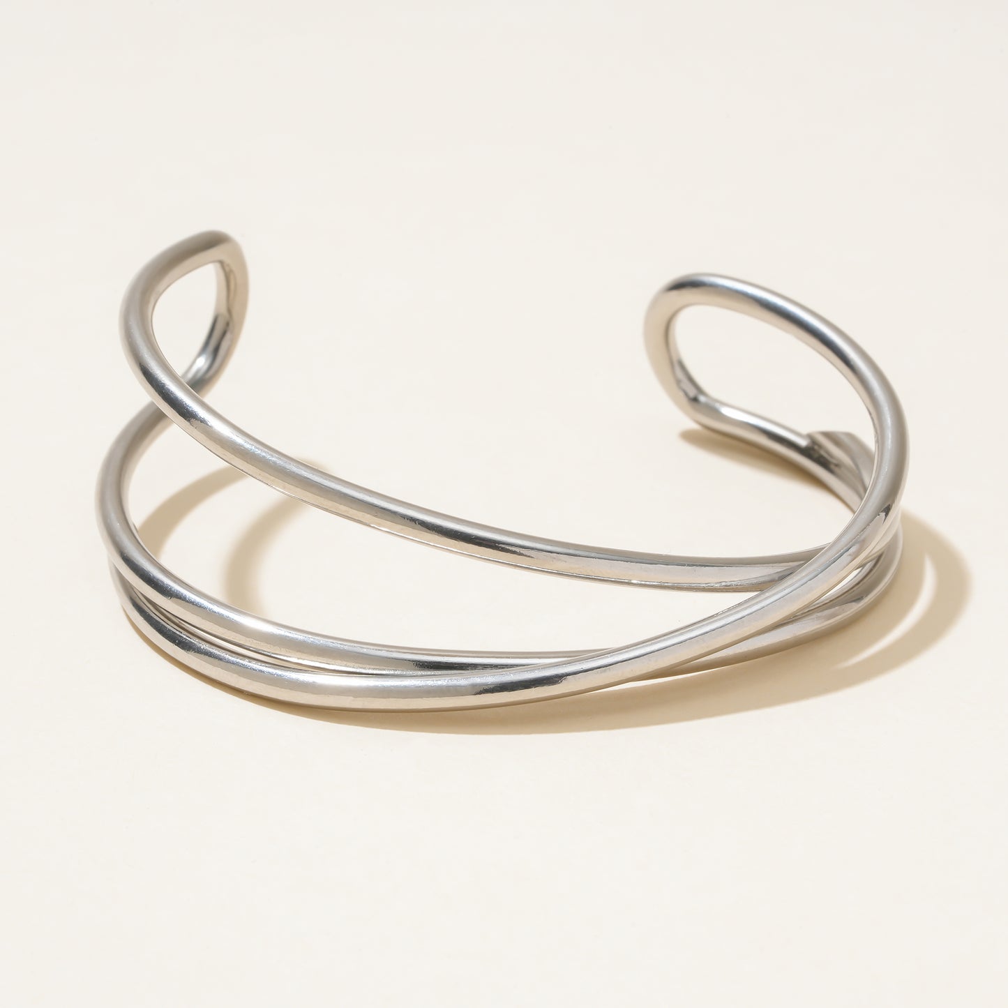 Elegant Silver Adjustable Bracelet