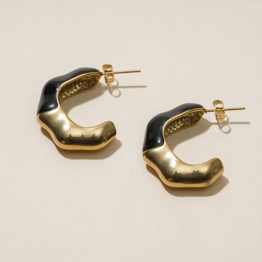 Sia Curve Earrings